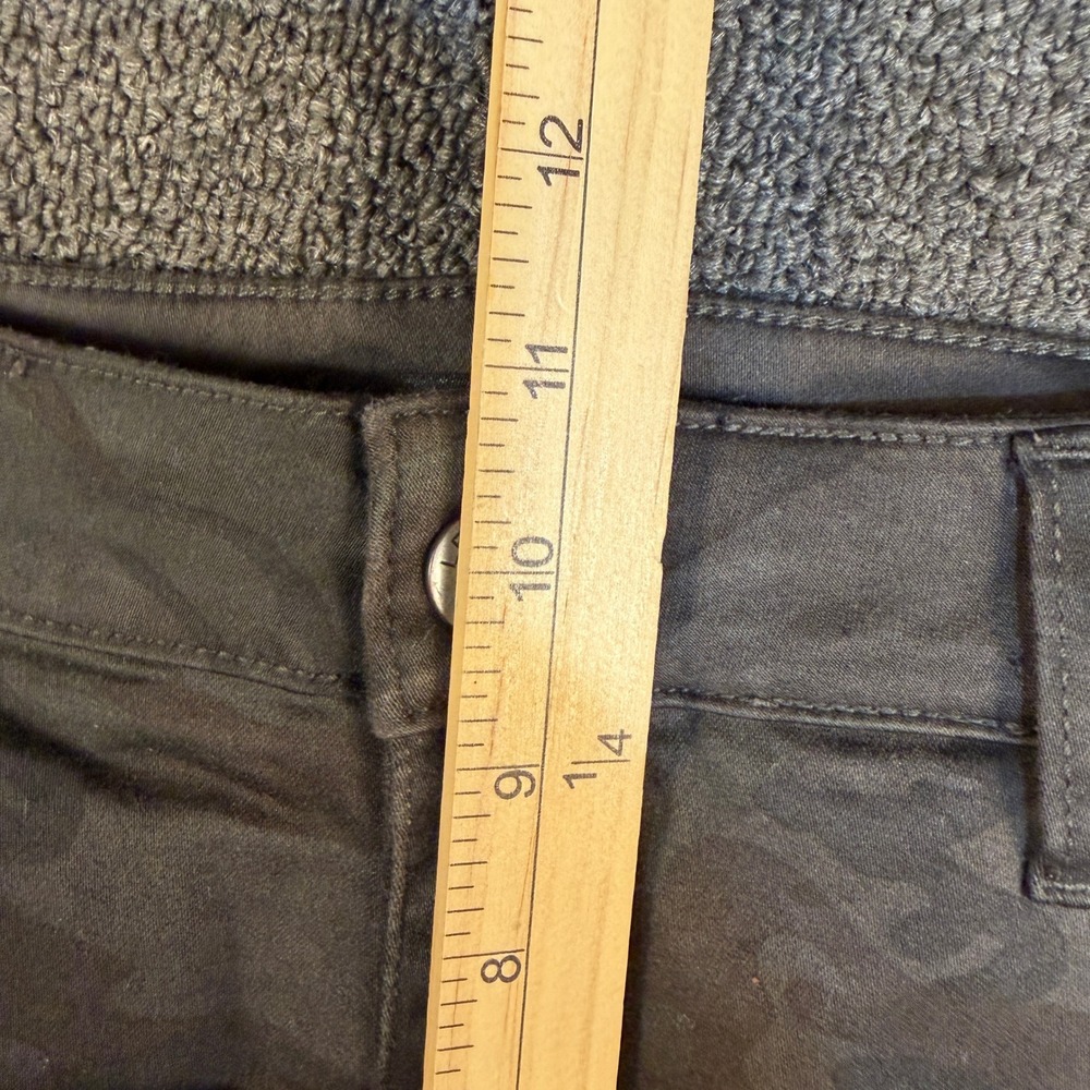 Level 99 Midnight Camo Straight Leg Pants Gold Glitter Stripe SC2G05T Size 30 - Picture 3 of 10